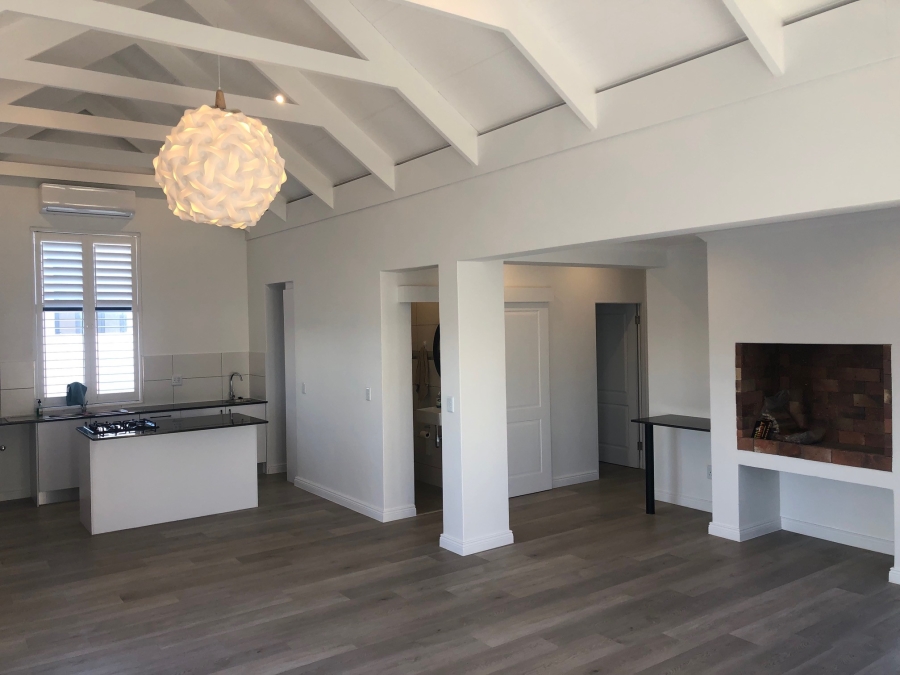 To Let 2 Bedroom Property for Rent in Middedorp Western Cape